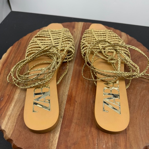 Zara Gold Gladiator Sandals braided straps sz 40 US 9.5 ankle tie - Picture 4 of 6